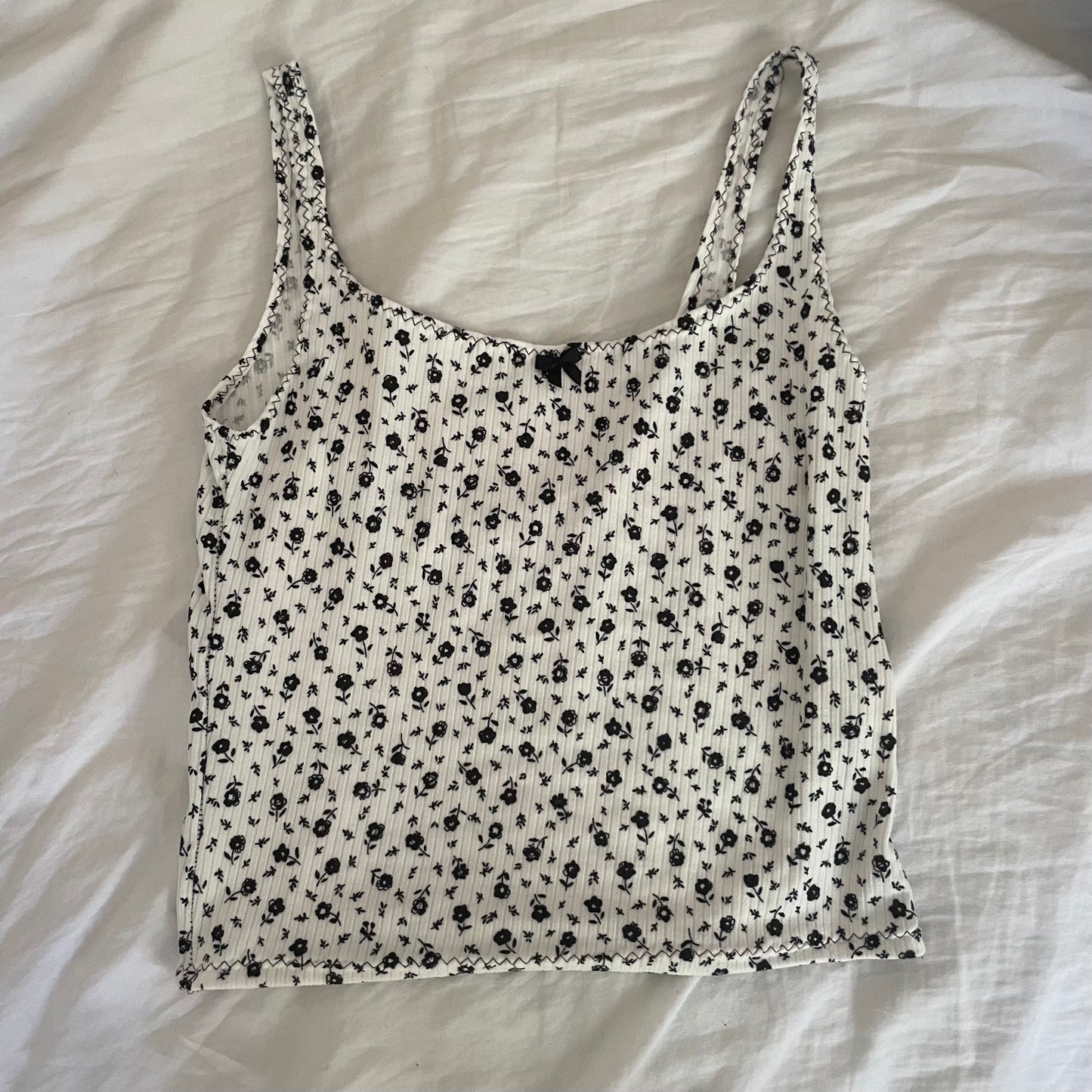 White floral tank top
